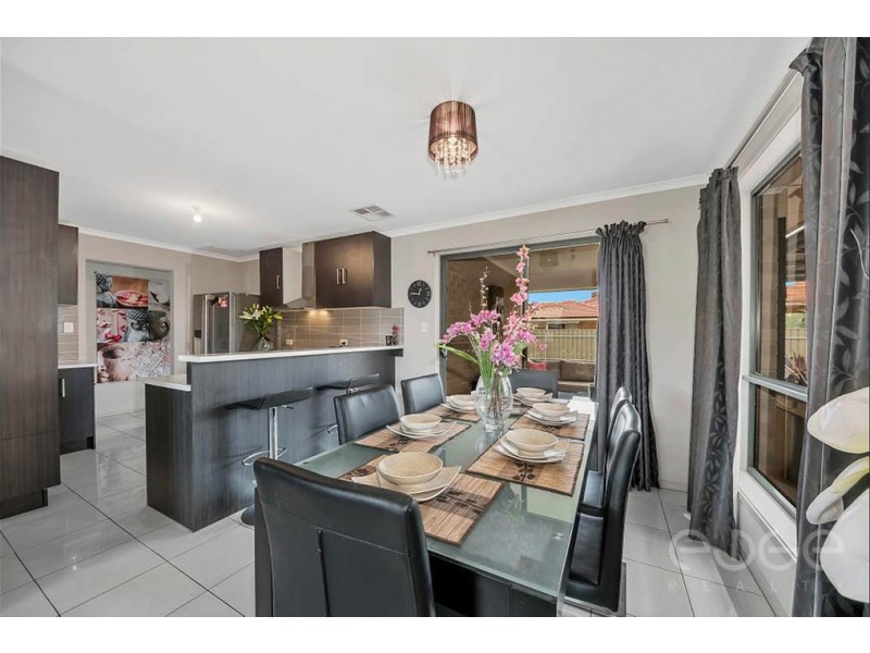 145 President Avenue, Andrews Farm SA 5114