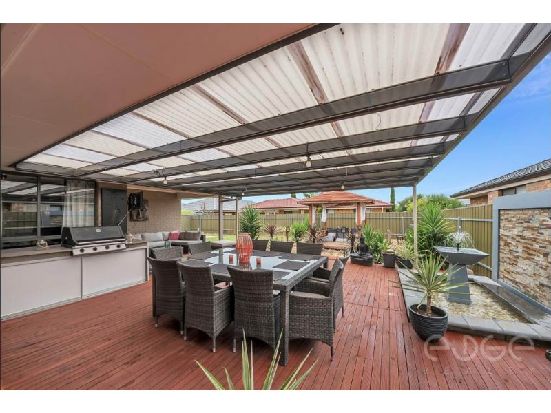 145 President Avenue, Andrews Farm SA 5114