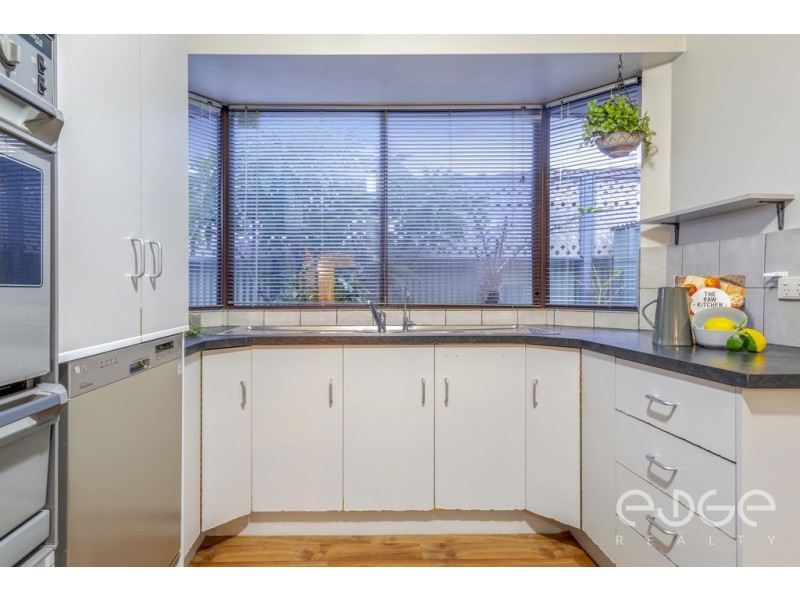 4 Victoria Drive, Parafield Gardens SA 5107