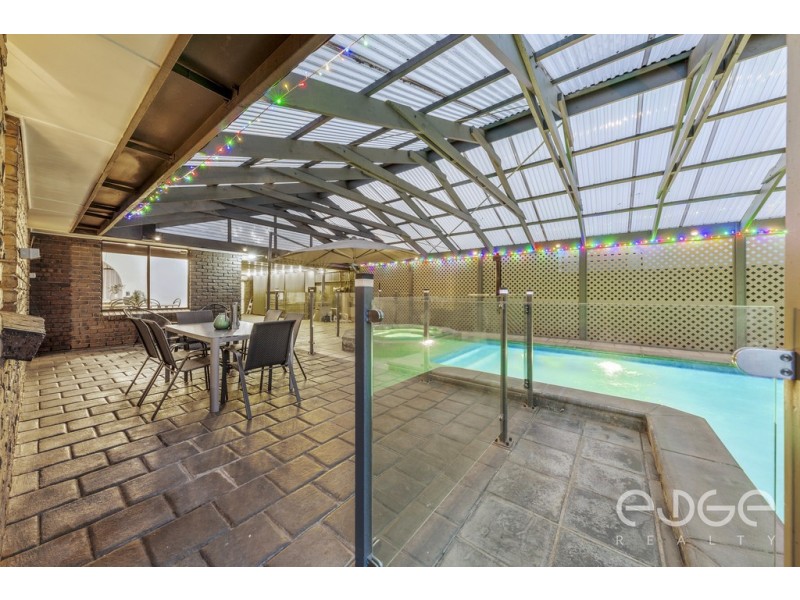 4 Victoria Drive, Parafield Gardens SA 5107