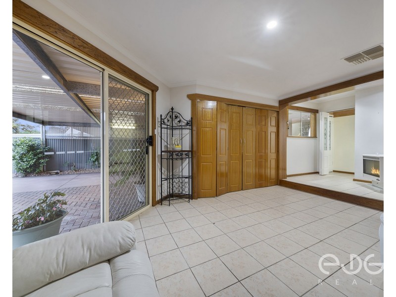 24 Londonderry Avenue, Salisbury Downs SA 5108
