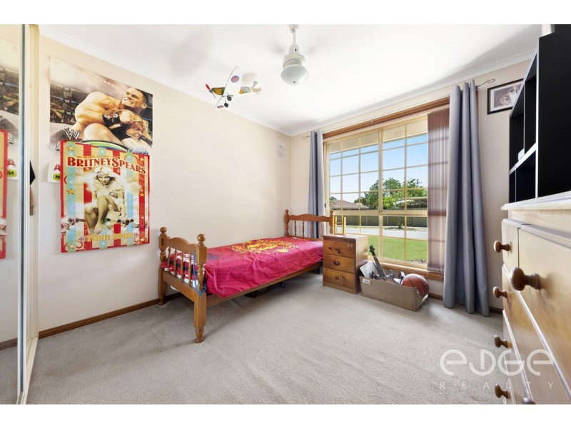 3 Radiata Grove, Salisbury Heights SA 5109