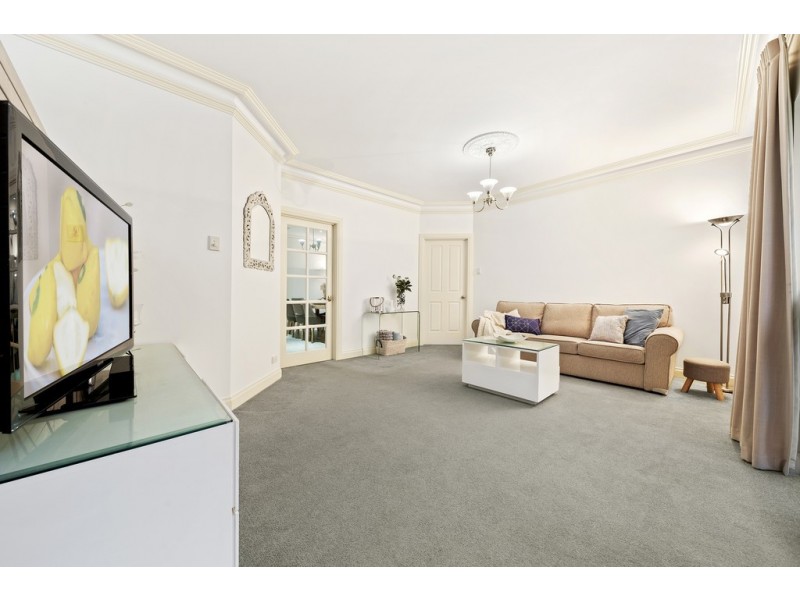 8 Hillstowe Court, Greenwith SA 5125