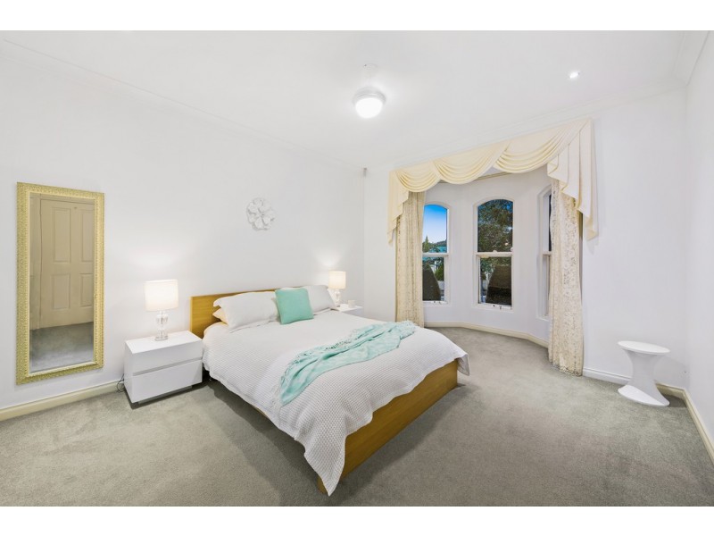 8 Hillstowe Court, Greenwith SA 5125