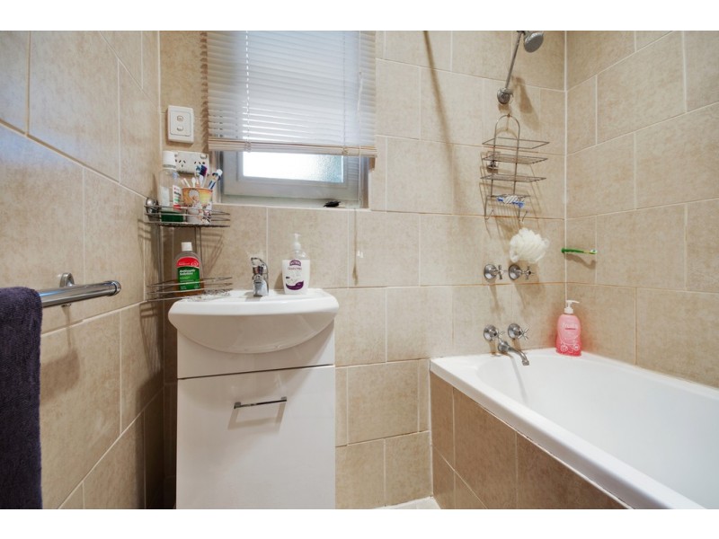 16 Ashfield Road, Elizabeth SA 5112