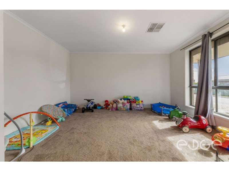 23 Dover Place, Elizabeth Park SA 5113
