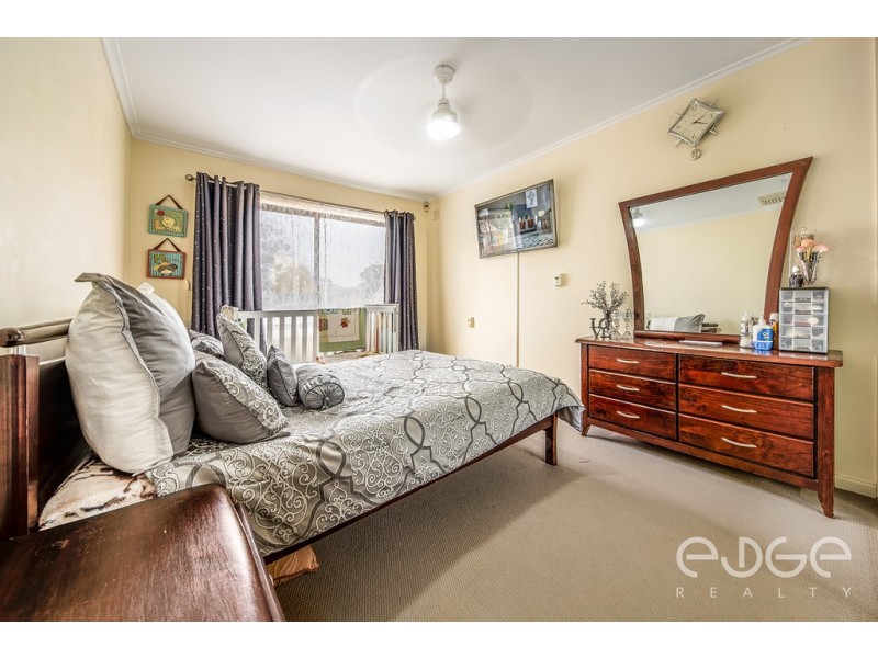 25 Berberis Street, Elizabeth Vale SA 5112