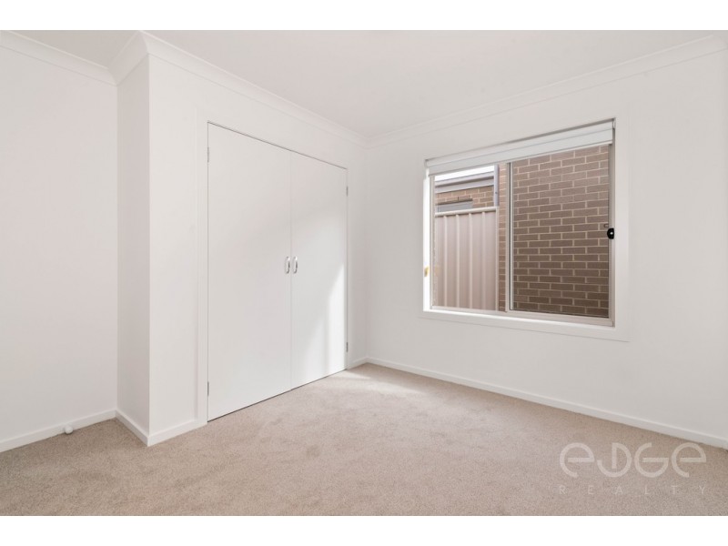 8 Lauren Lane, Munno Para West SA 5115