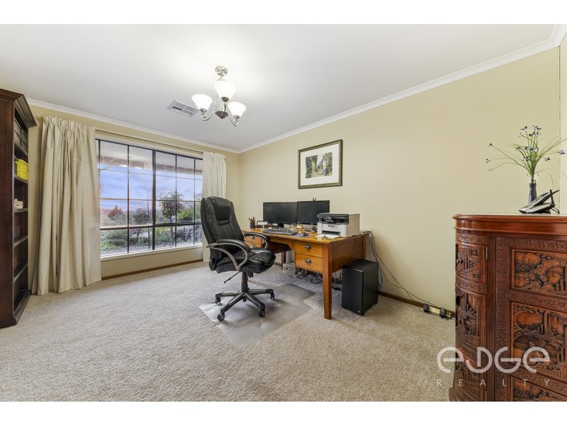 13 Beresina Place, Greenwith SA 5125