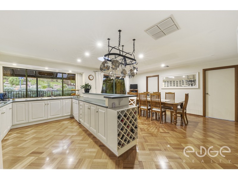 13 Beresina Place, Greenwith SA 5125