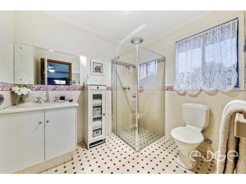 13 Beresina Place, Greenwith SA 5125