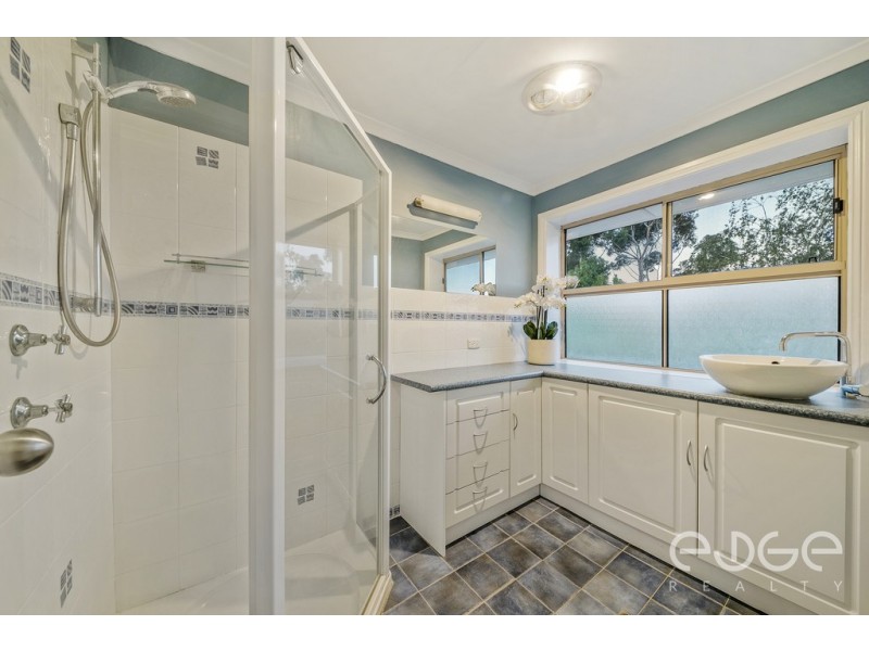 8 Abeona Close, Modbury Heights SA 5092