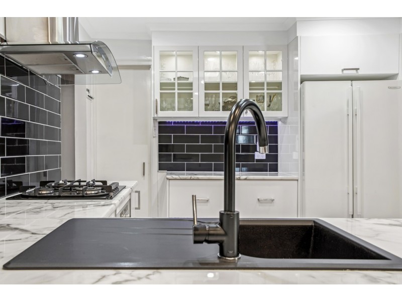 12 Zanoni Crescent, Surrey Downs SA 5126