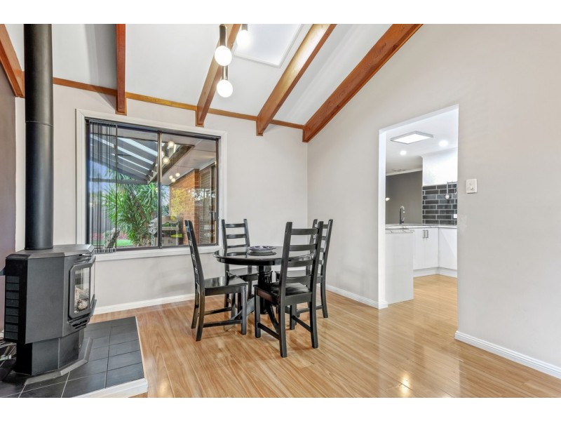 12 Zanoni Crescent, Surrey Downs SA 5126