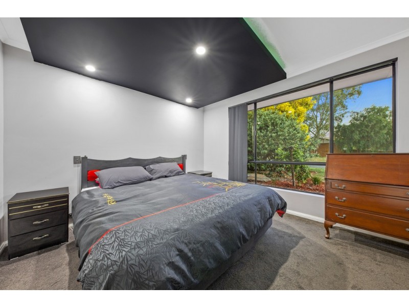 12 Zanoni Crescent, Surrey Downs SA 5126