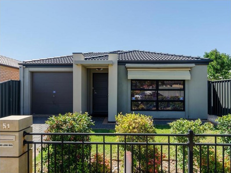 51 St Clair Avenue, Andrews Farm SA 5114