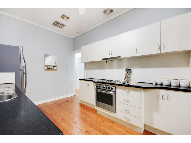 14 Angle Vale Road, Evanston Gardens SA 5116