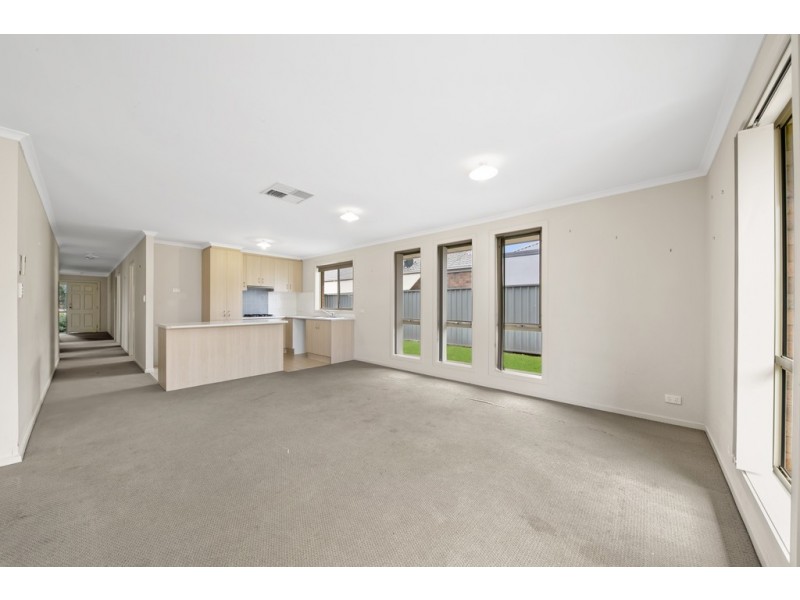 53 Lakeside Drive, Andrews Farm SA 5114