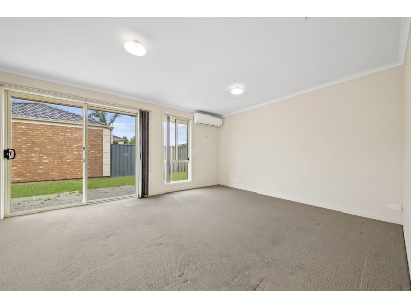 53 Lakeside Drive, Andrews Farm SA 5114