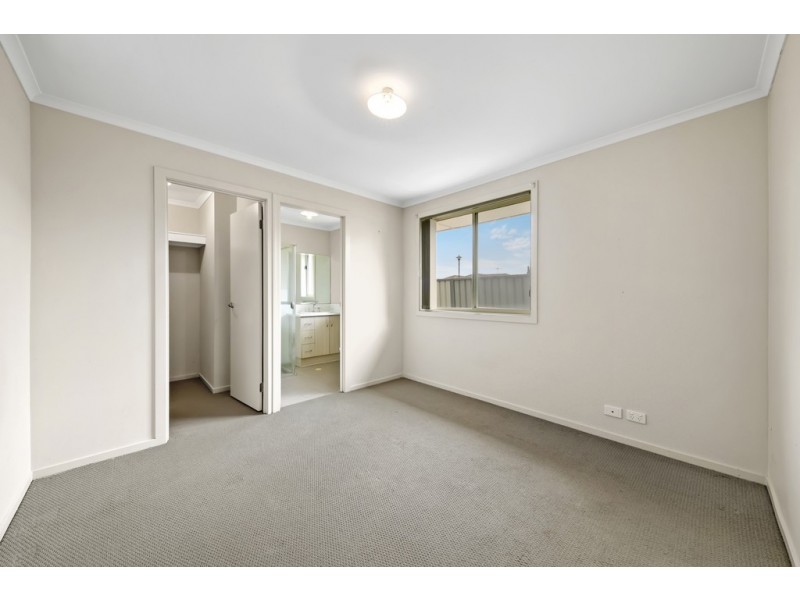 53 Lakeside Drive, Andrews Farm SA 5114