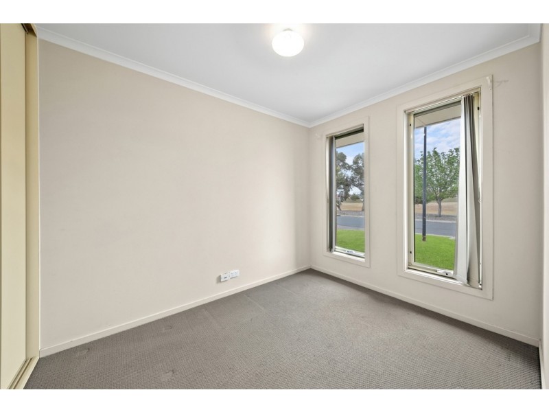 53 Lakeside Drive, Andrews Farm SA 5114