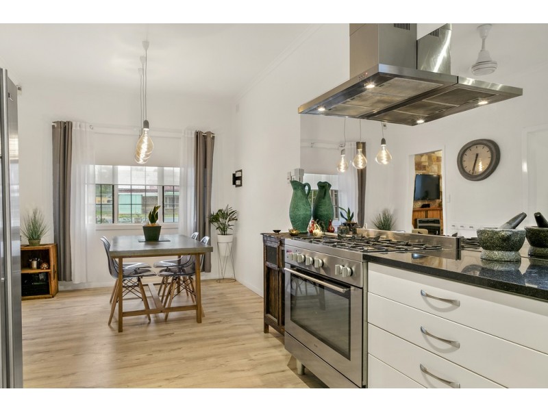 132 Commercial Road, Salisbury SA 5108