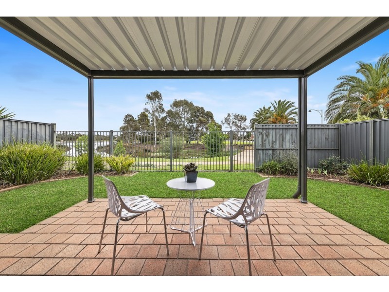 Unit 2, 105 Springbank Boulevard, Burton SA 5110