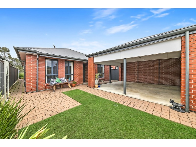 Unit 2, 105 Springbank Boulevard, Burton SA 5110