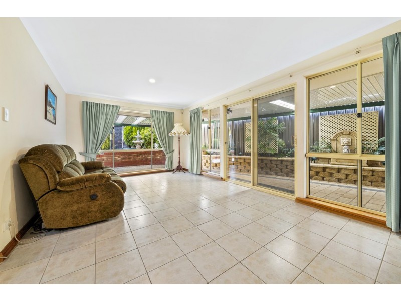 43 Hillcott Avenue, Wynn Vale SA 5127