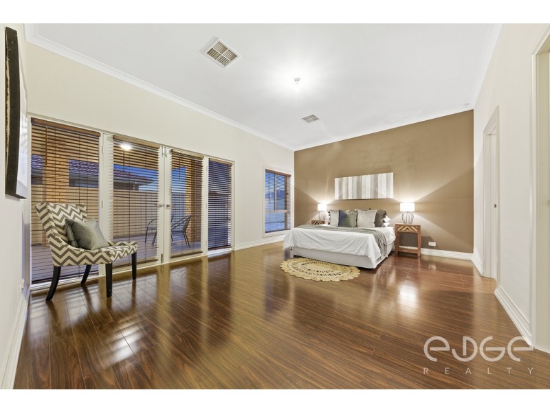 12 Coach Road, Salisbury Downs SA 5108