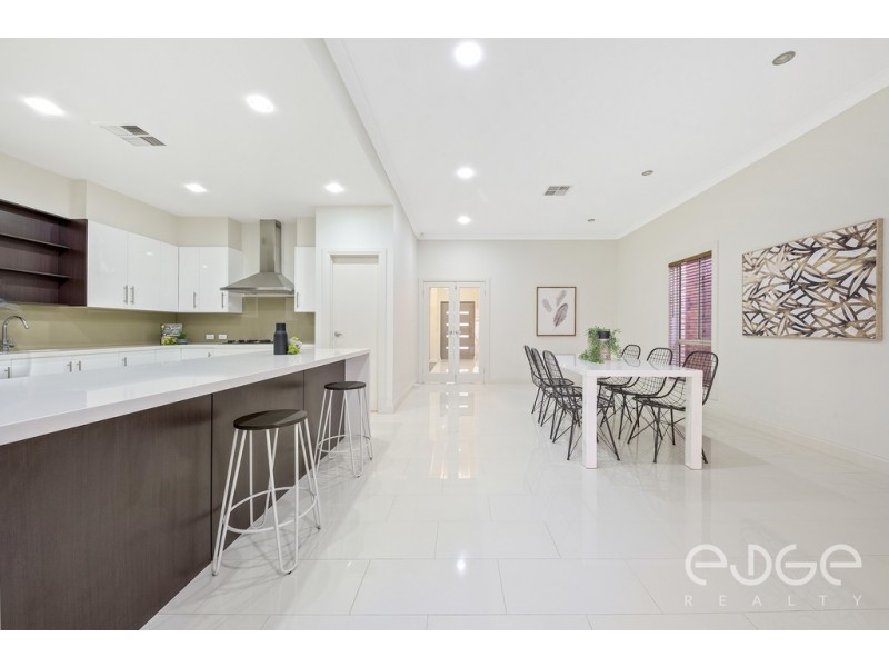 12 Coach Road, Salisbury Downs SA 5108