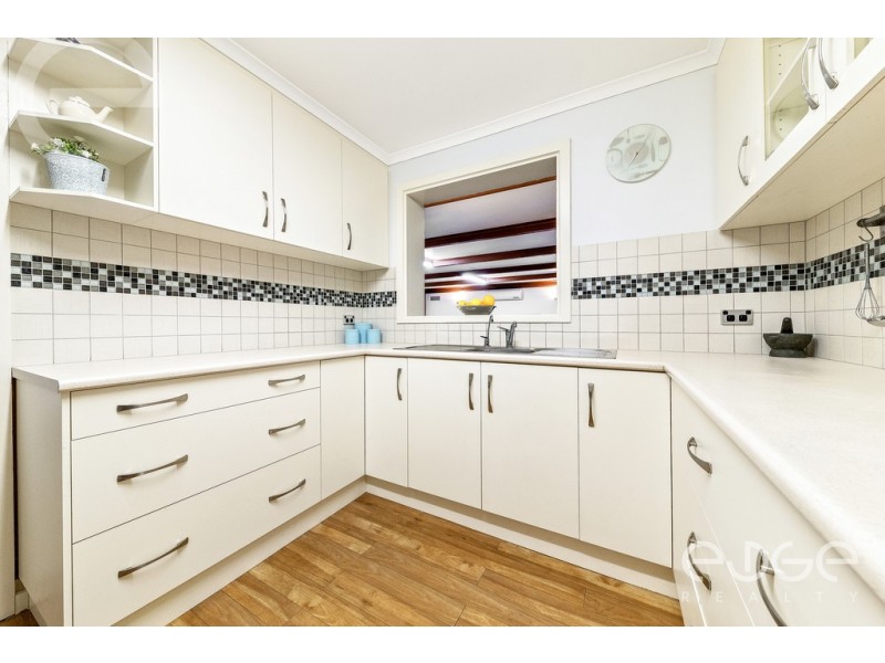 14 Baraga Grove, Modbury Heights SA 5092