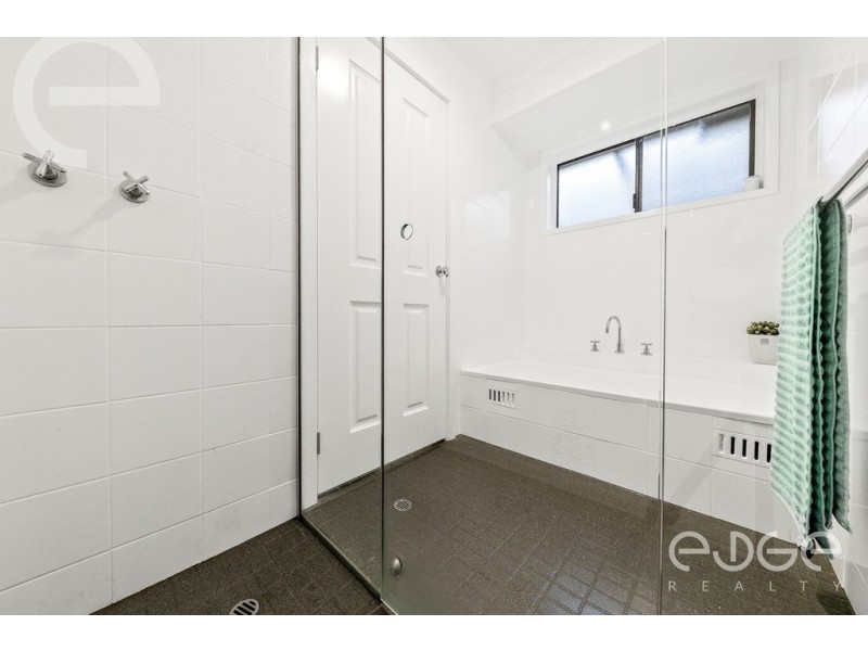 14 Baraga Grove, Modbury Heights SA 5092