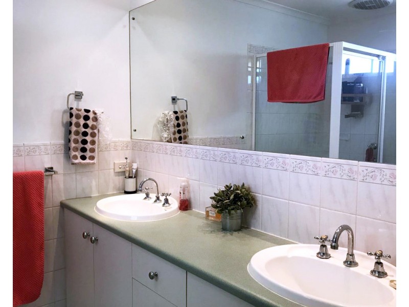 35 Bushmills Street, Greenwith SA 5125