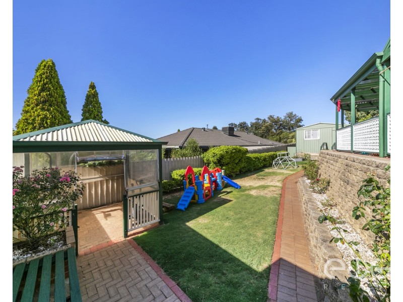35 Bushmills Street, Greenwith SA 5125