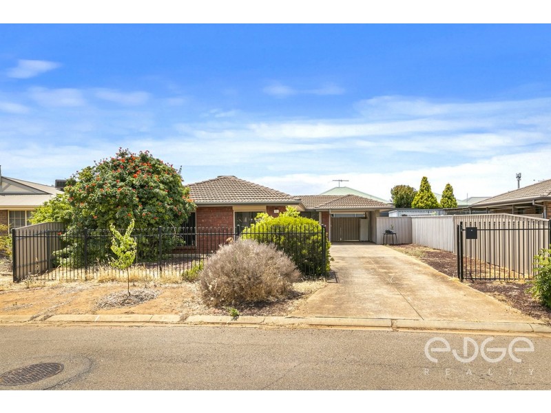 34 Sterling Court, Smithfield Plains SA 5114