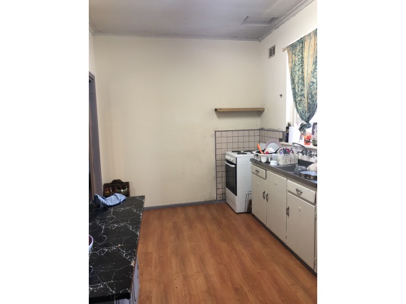 10 Midway Road, Elizabeth East SA 5112