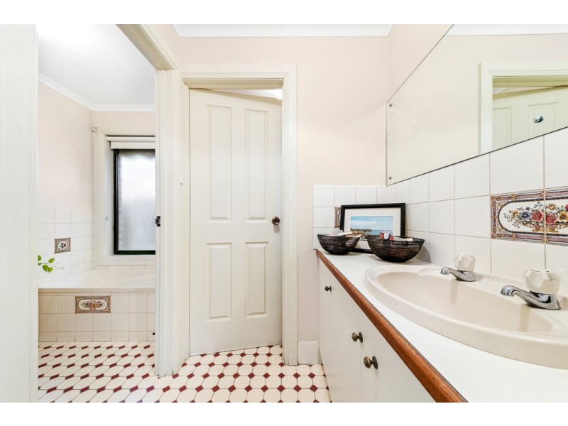 13 Cinnamon Grove, Blakeview SA 5114