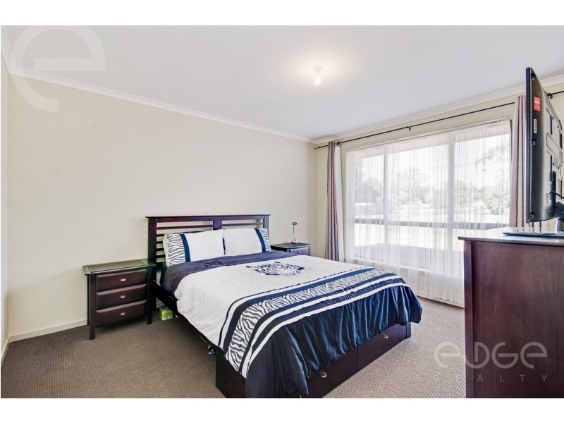 49 Johnston Road, Elizabeth Downs SA 5113