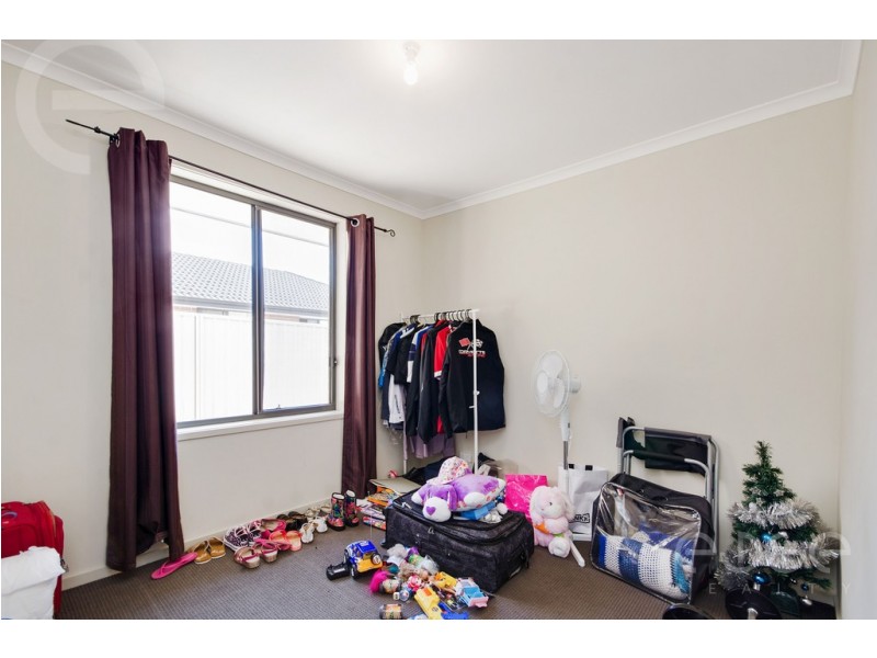 49 Johnston Road, Elizabeth Downs SA 5113