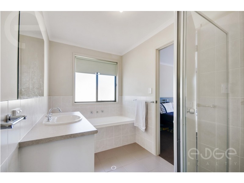 49 Johnston Road, Elizabeth Downs SA 5113
