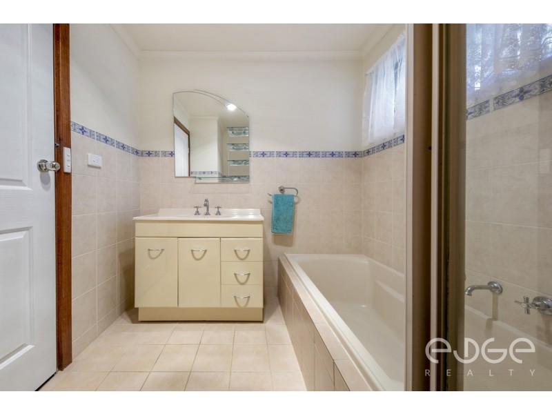 17 Tintara Road, Paralowie SA 5108