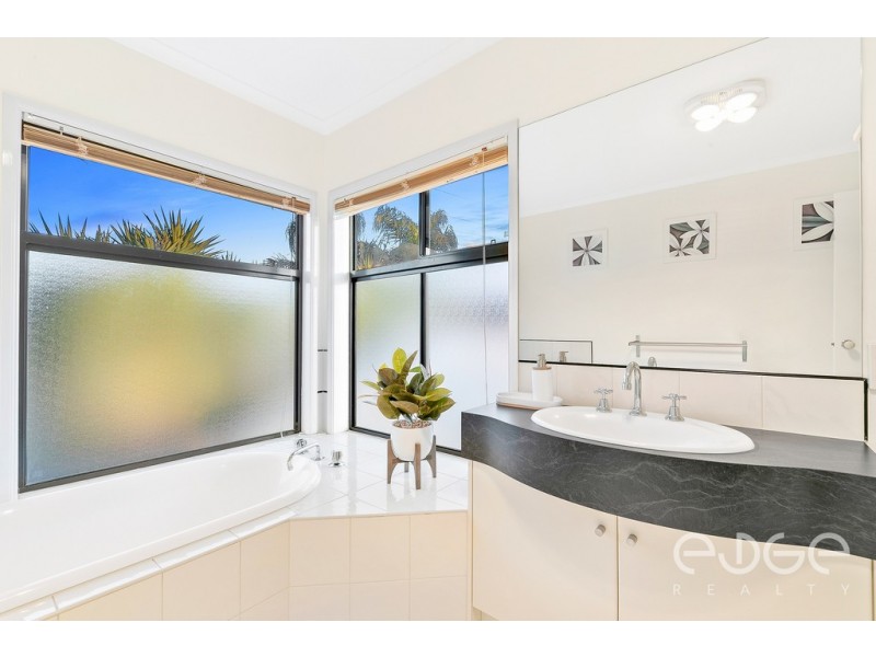 22 Coach House Mews, Hillbank SA 5112