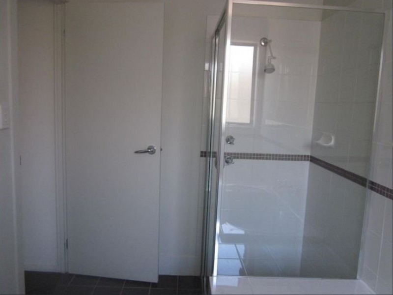 31 Lakeside Drive, Andrews Farm SA 5114