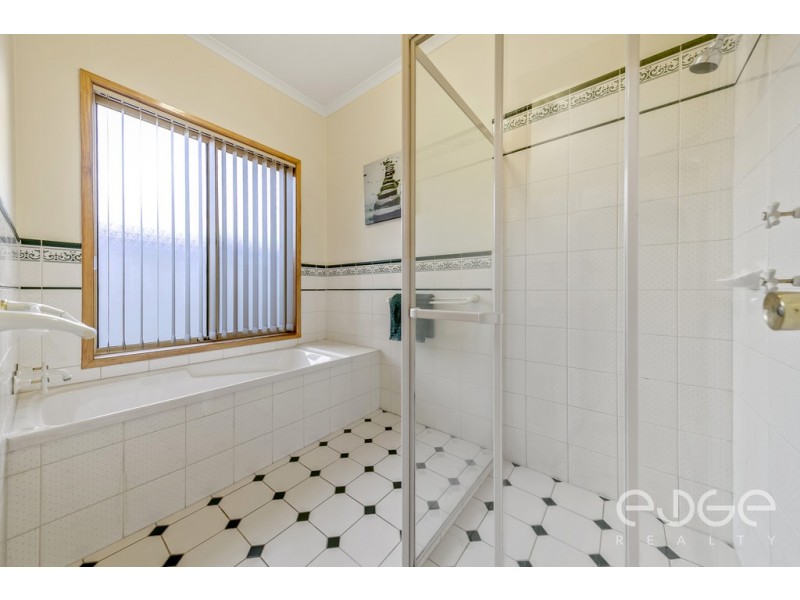 6 Gabriella Court, Angle Vale SA 5117