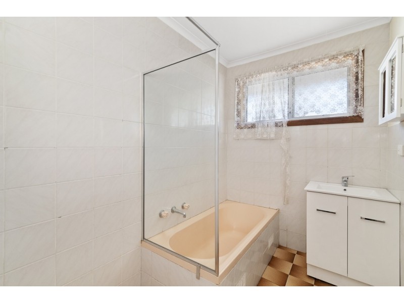 1/4 Charlotte Drive, Paralowie SA 5108