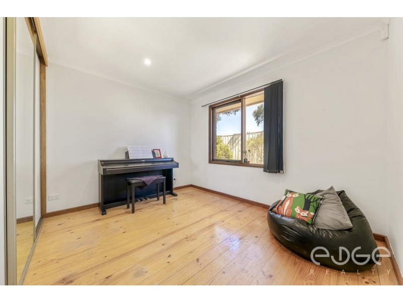 4 Bentine Street, Para Vista SA 5093