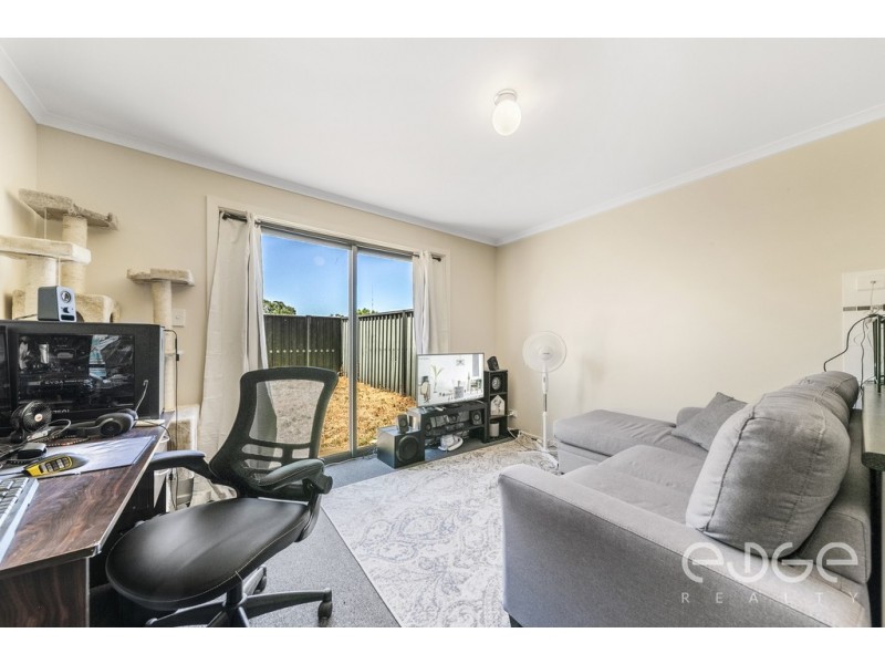5 Hamra Drive, Smithfield SA 5114