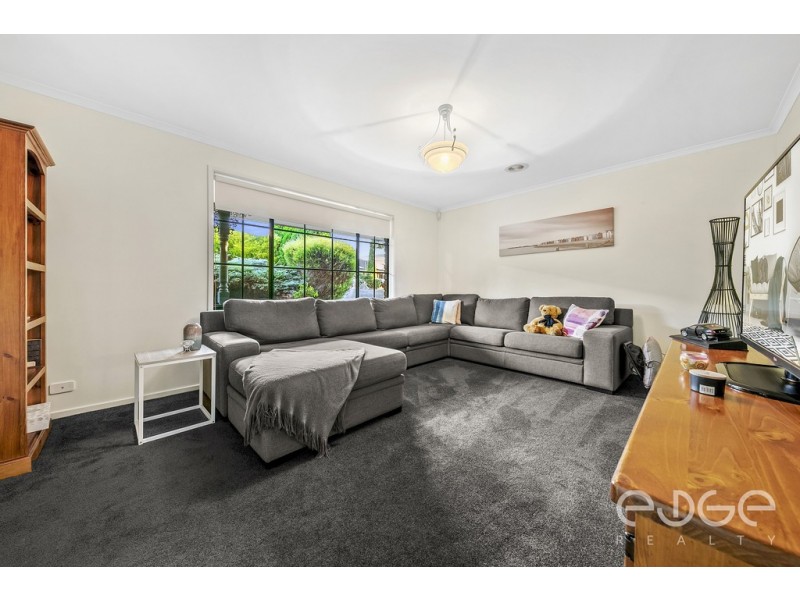 11 Newark Court, Greenwith SA 5125