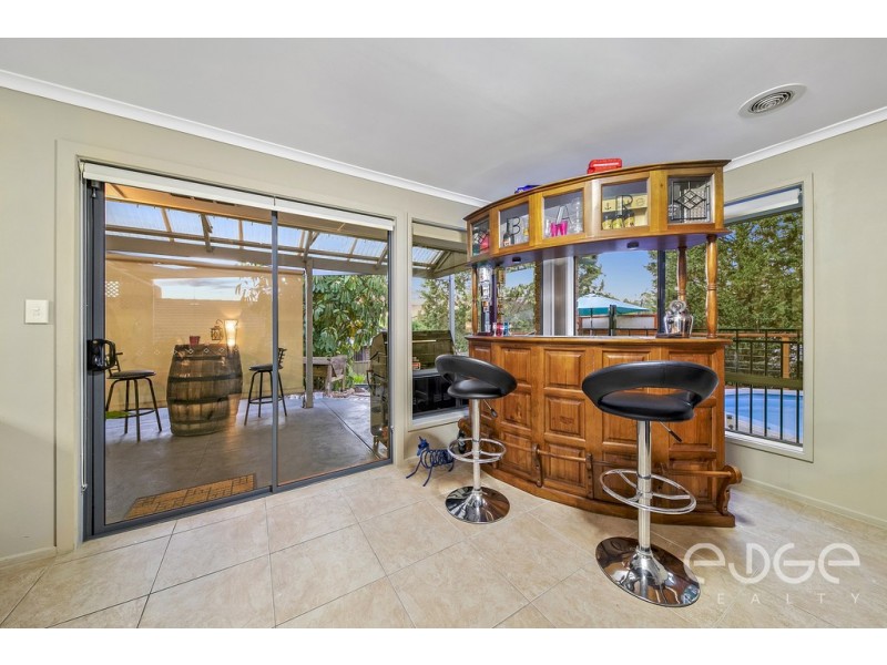 11 Newark Court, Greenwith SA 5125